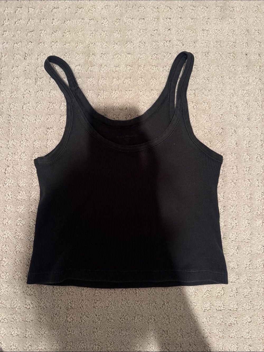 Brandy Melville Classic Forest Green Ribbed Tank Top - Women